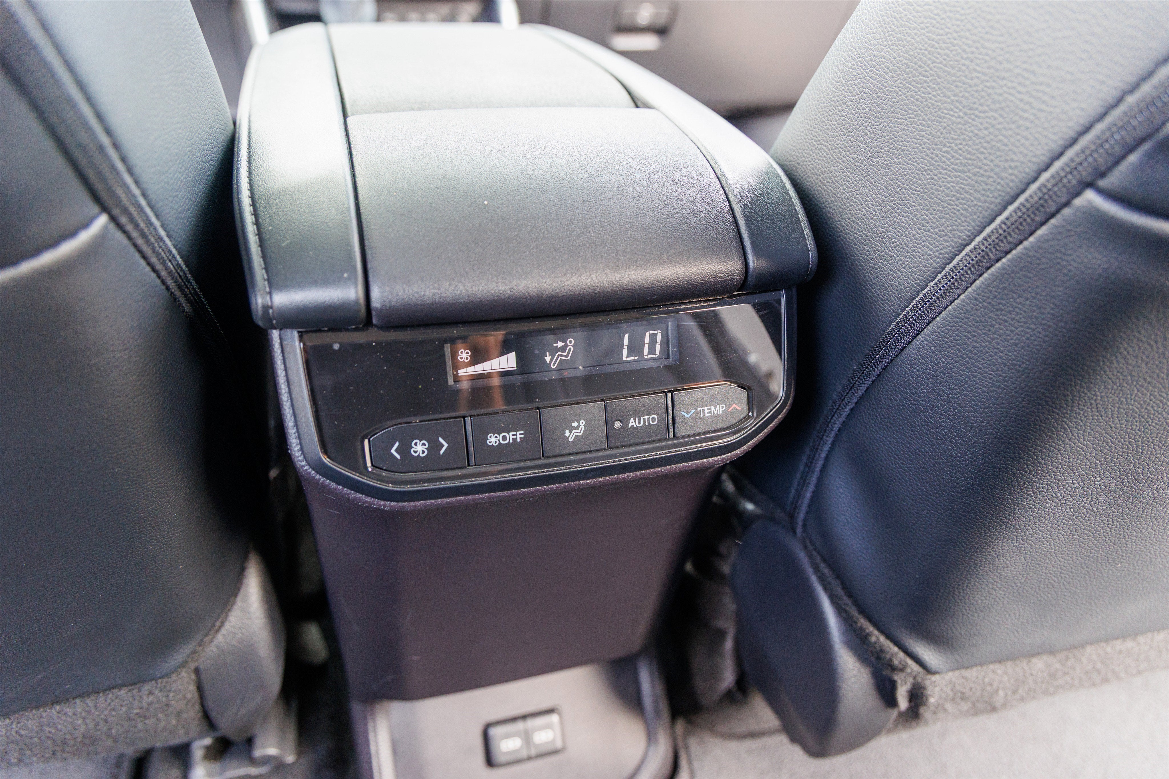 2026 Toyota Highlander Hybrid Hybrid XLE