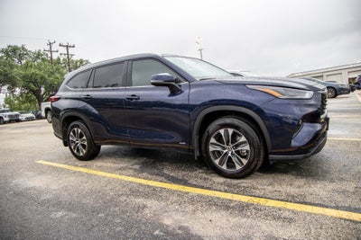 2026 Toyota Highlander Hybrid Hybrid XLE