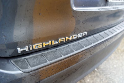 2025 Toyota Highlander Hybrid XLE