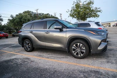 2026 Toyota Highlander Hybrid Hybrid XLE