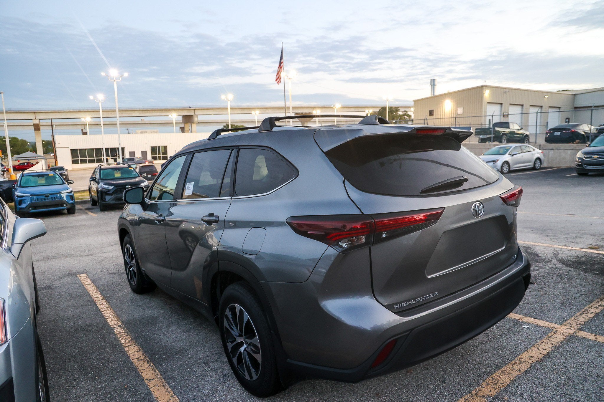 2026 Toyota Highlander Hybrid Hybrid XLE