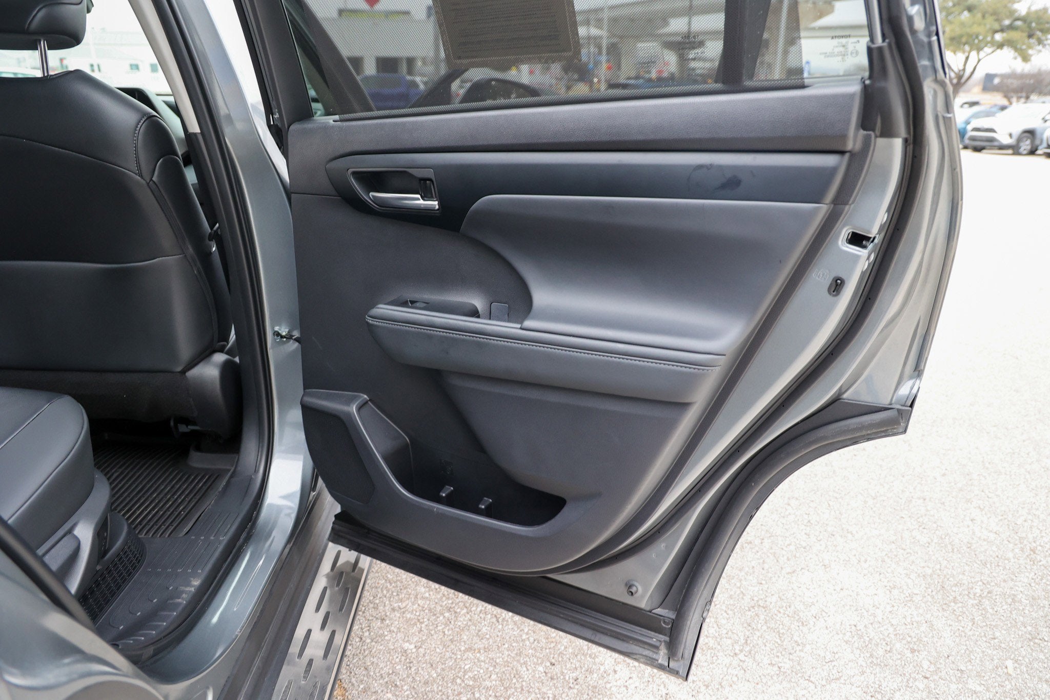 2025 Toyota HIGHLANDER HEV Hybrid XLE