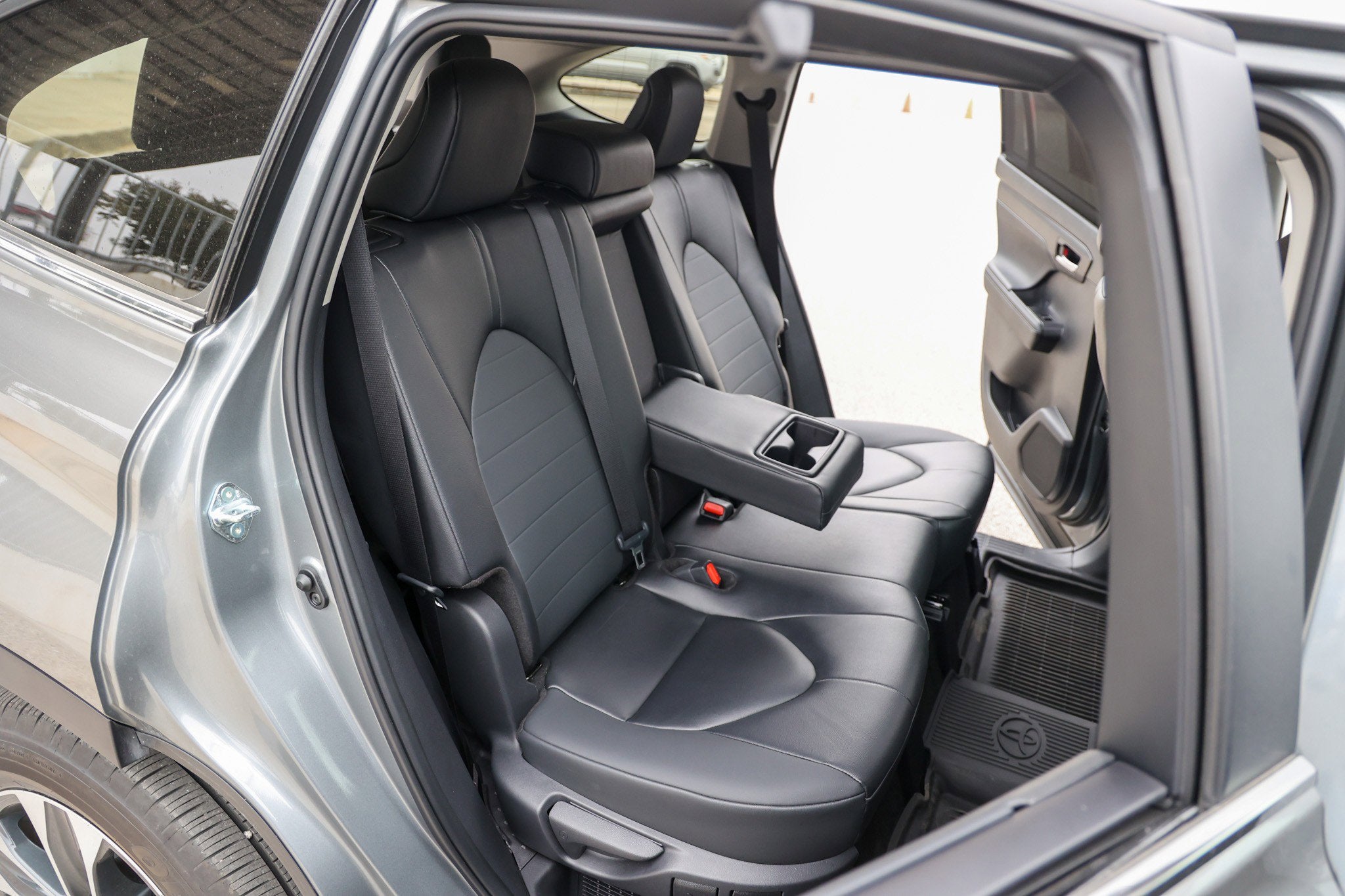 2025 Toyota HIGHLANDER HEV Hybrid XLE