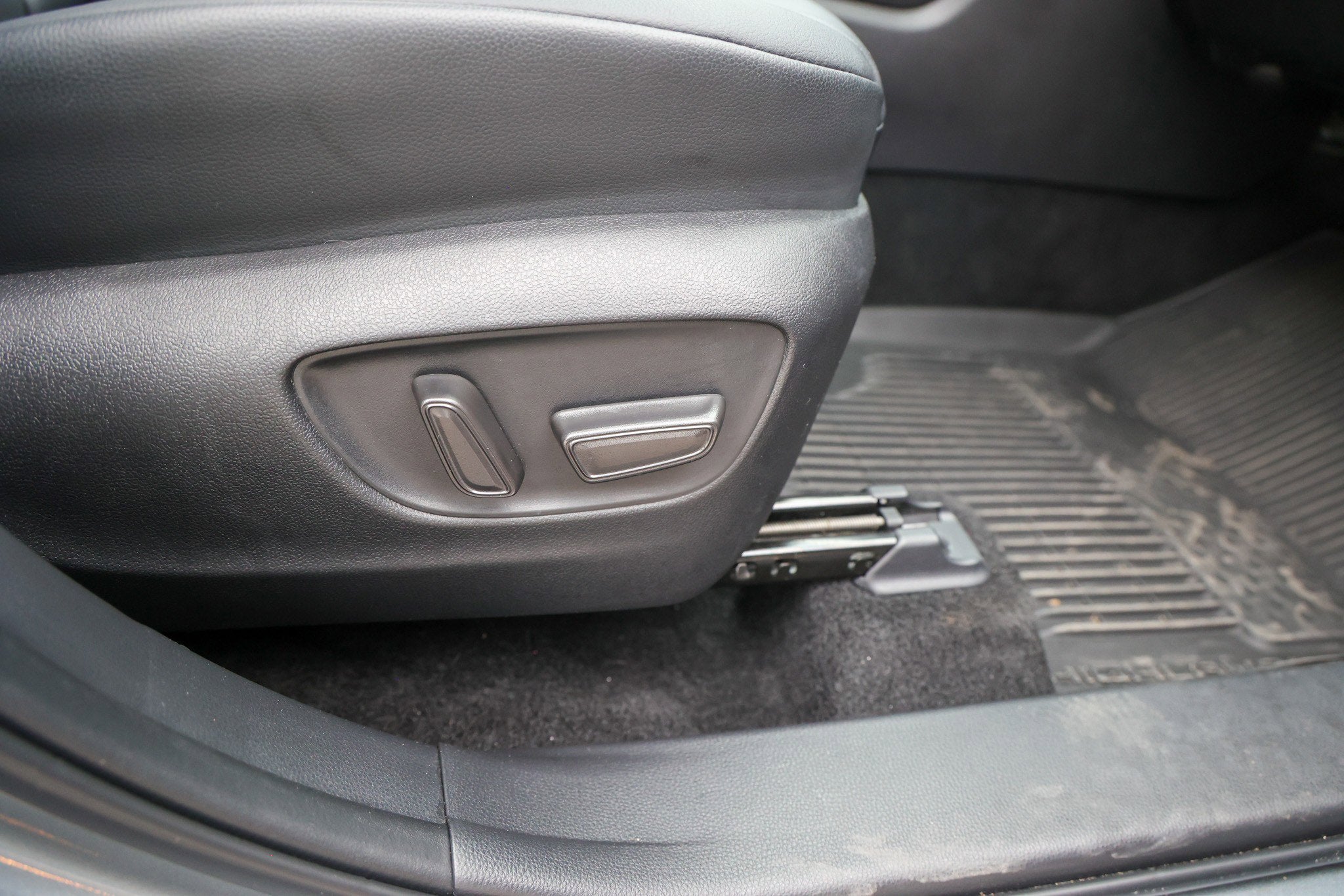 2025 Toyota HIGHLANDER HEV Hybrid XLE