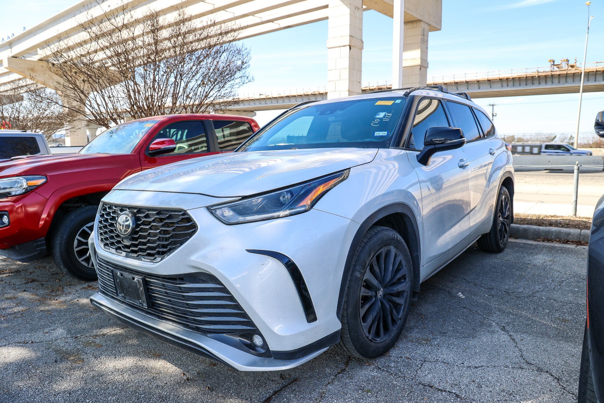 2023 Toyota HIGHLANDER XSE