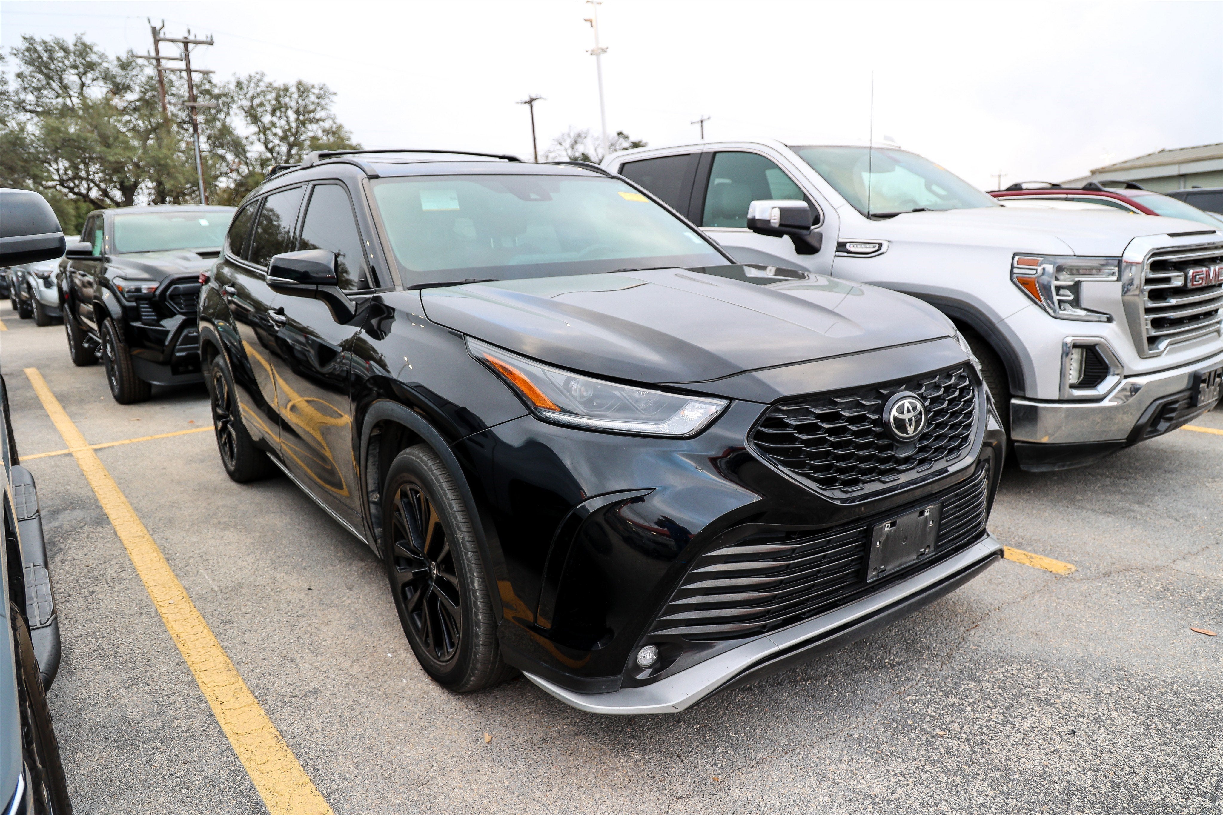 2023 Toyota HIGHLANDER XSE