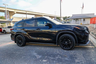 2023 Toyota Highlander XSE