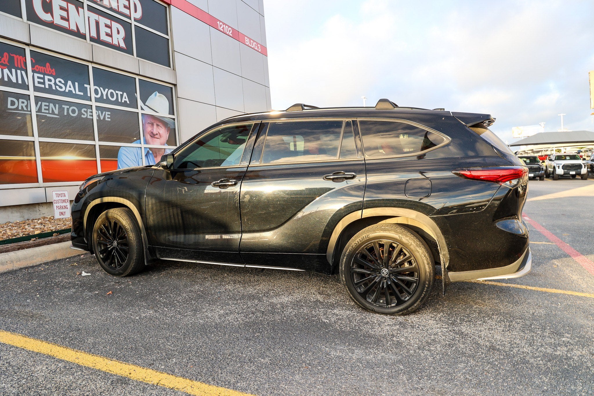 2023 Toyota Highlander XSE