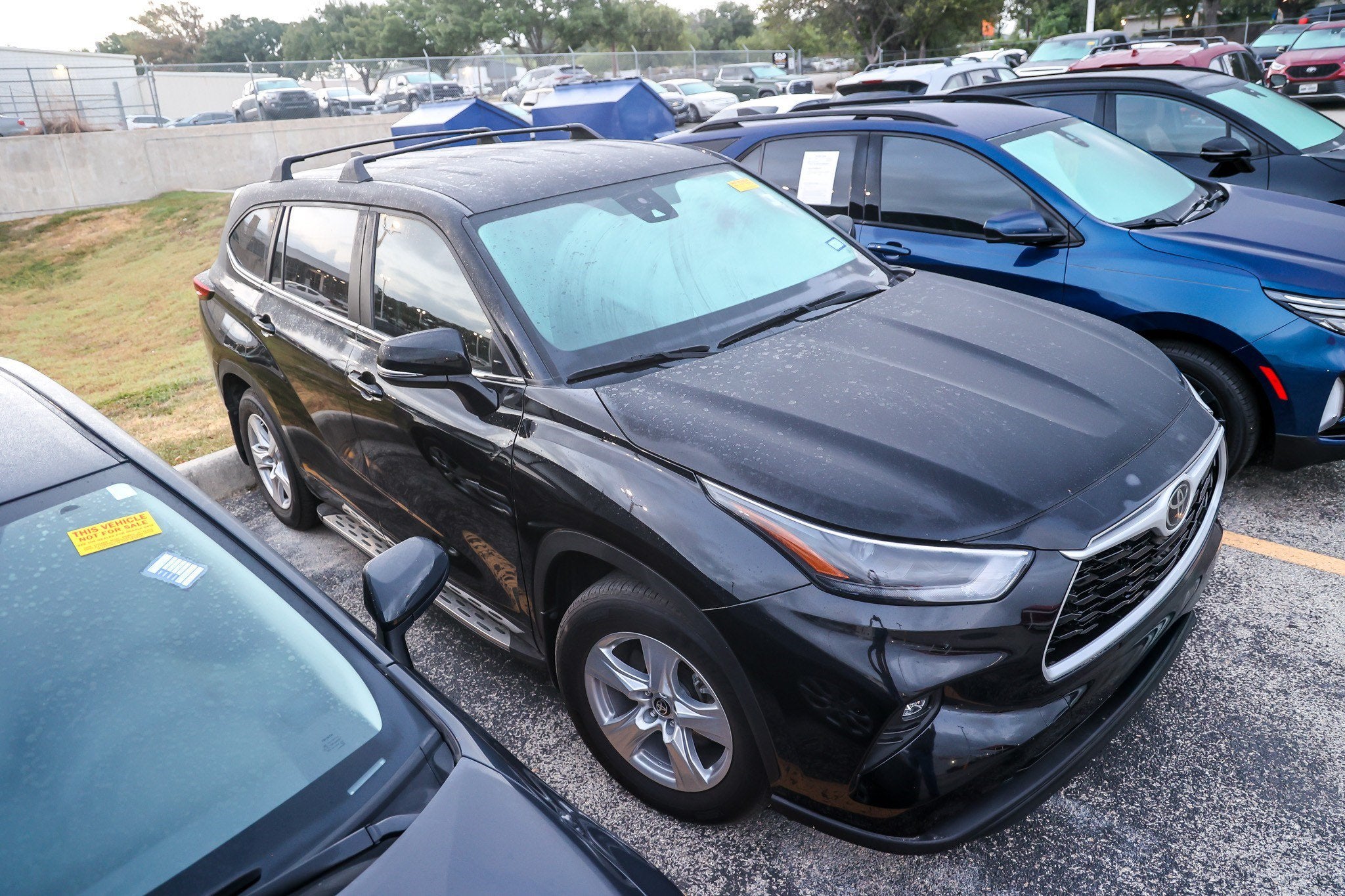 2025 Toyota Highlander LE