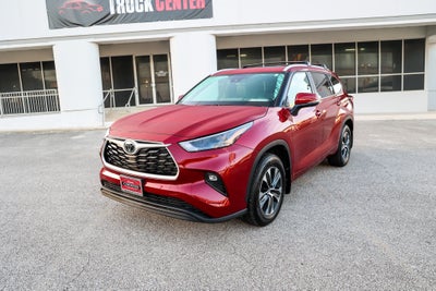 2026 Toyota Highlander XLE