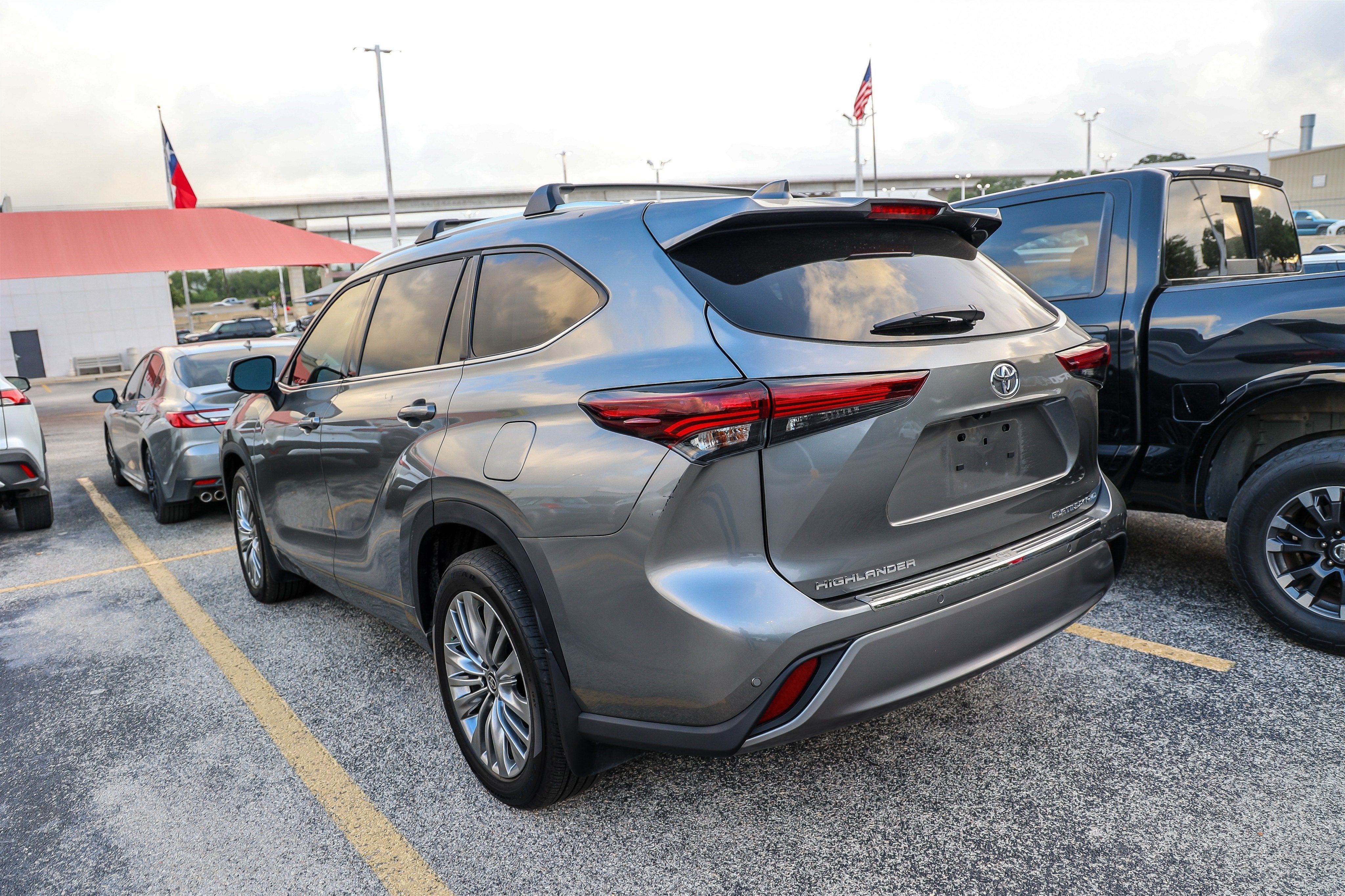 2026 Toyota Highlander Platinum