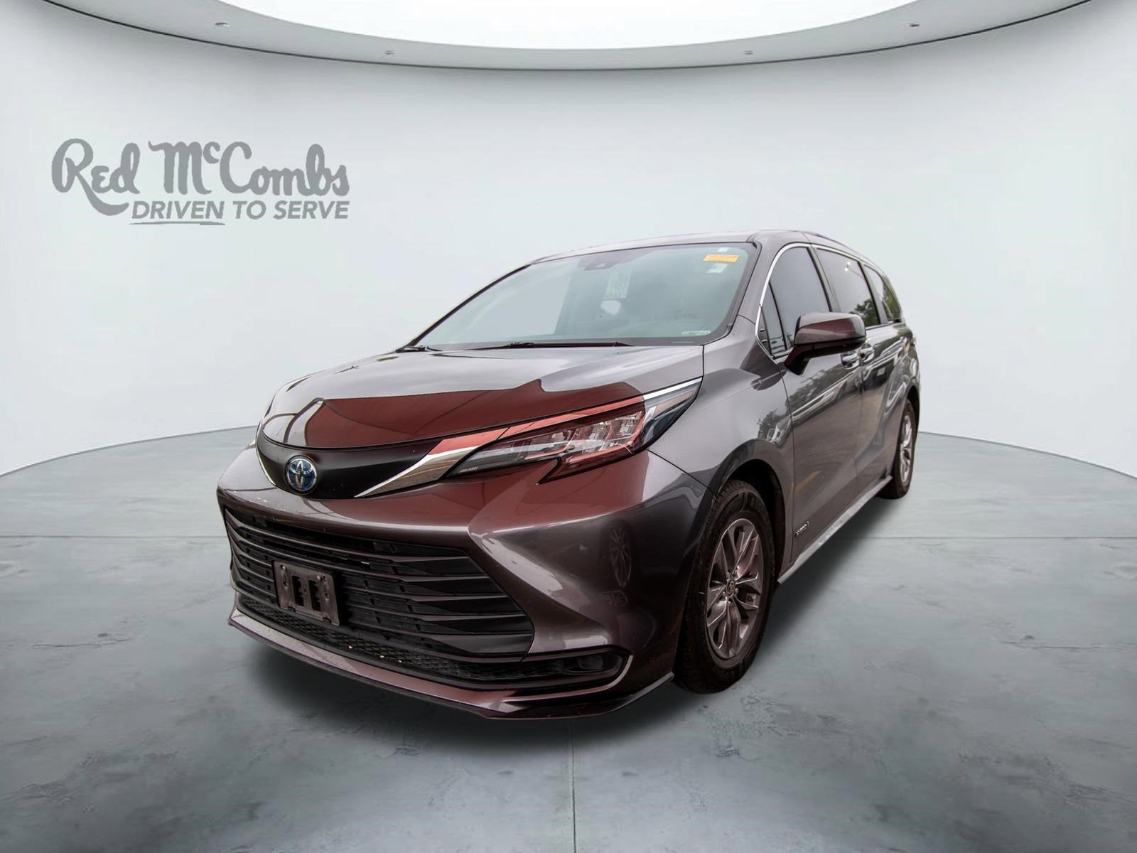 2021 Toyota Sienna LE