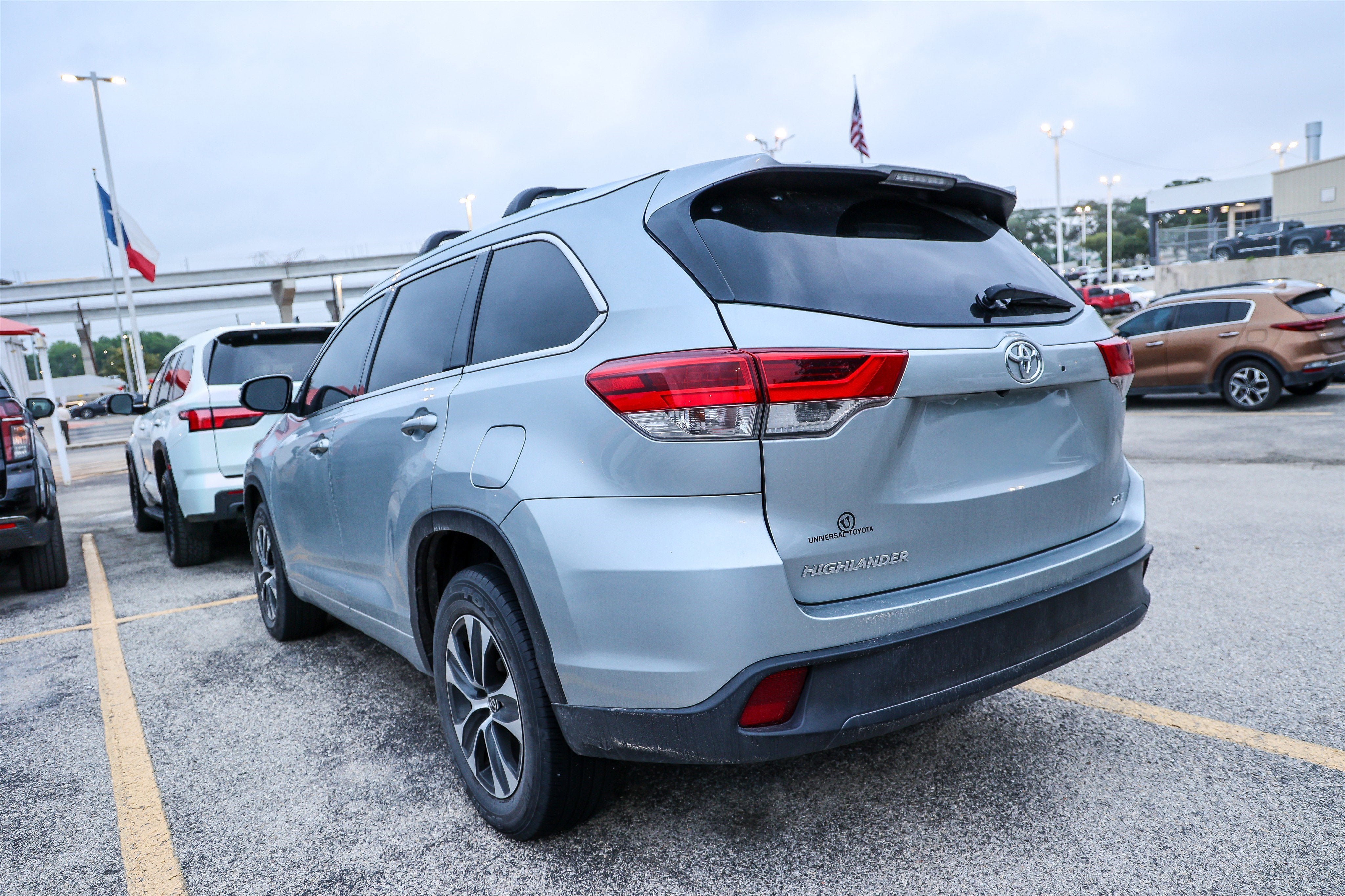 2018 Toyota Highlander SE