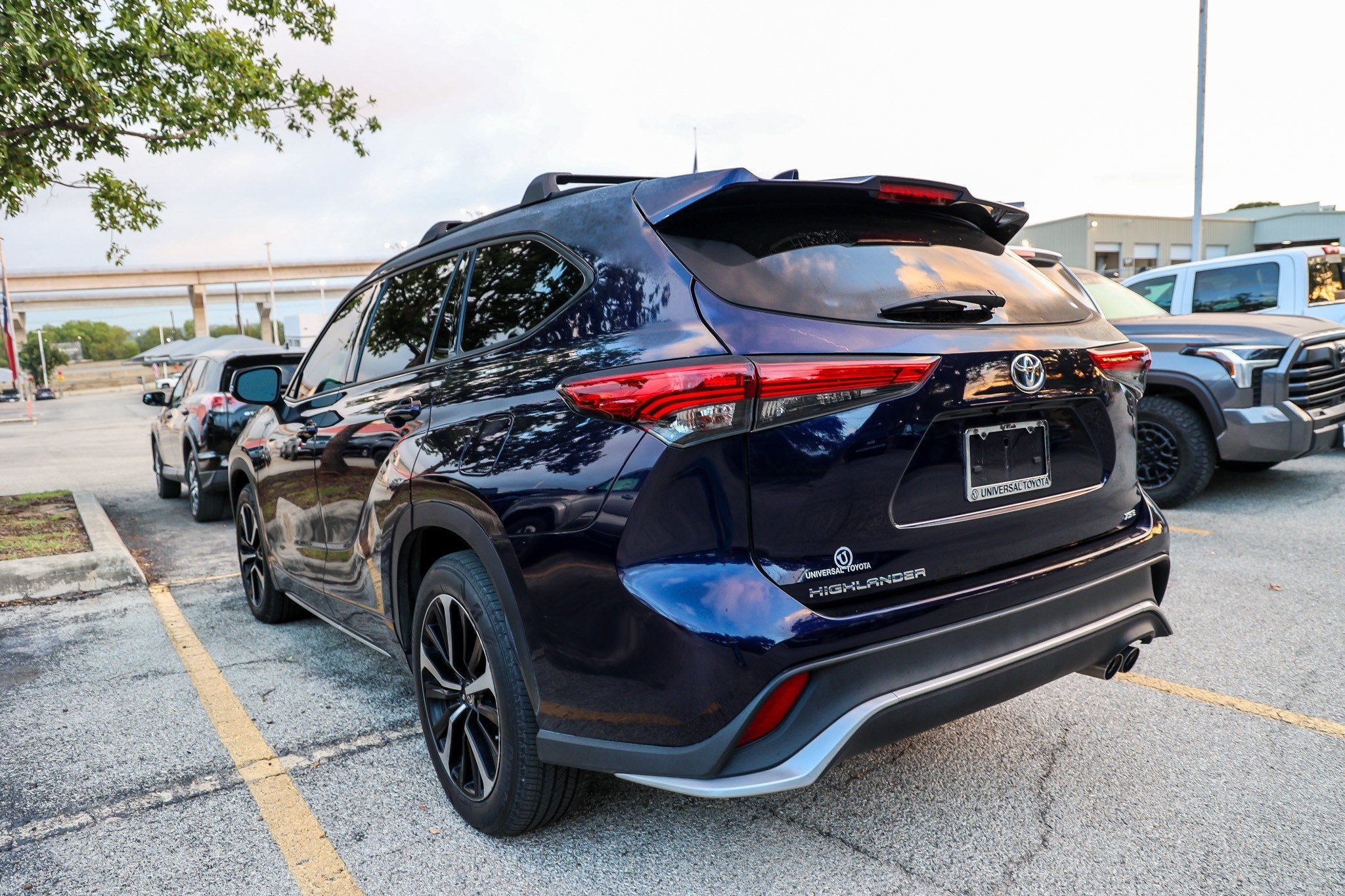 2022 Toyota Highlander XSE