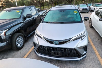 2021 Toyota Sienna XSE