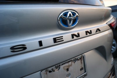 2021 Toyota Sienna XSE