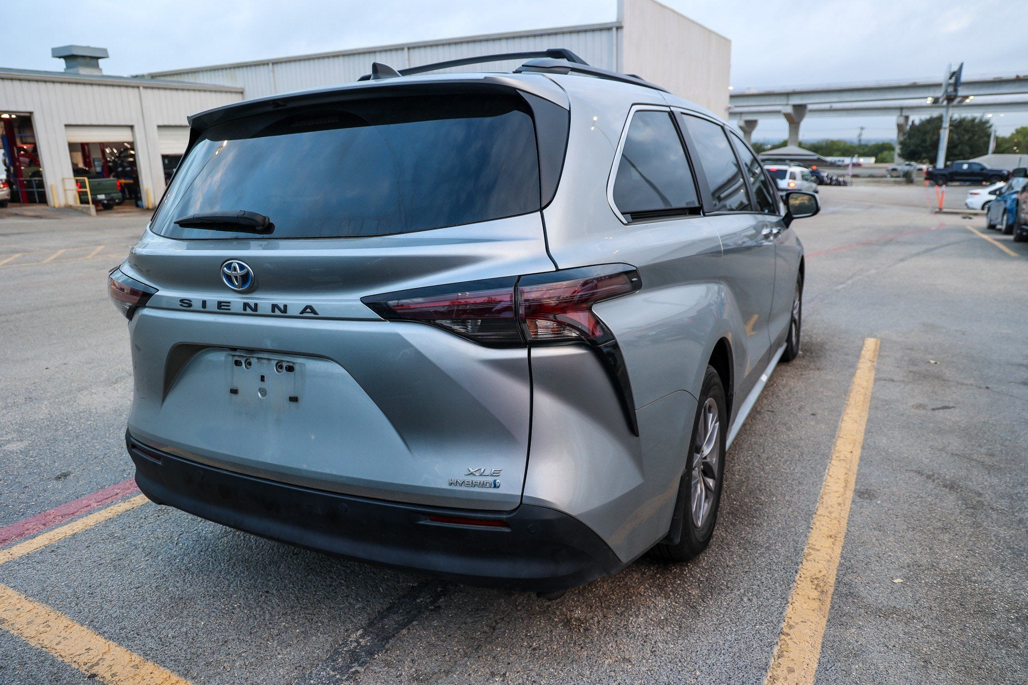 2024 Toyota Sienna XLE
