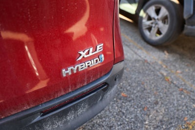 2022 Toyota SIENNA XLE XLE