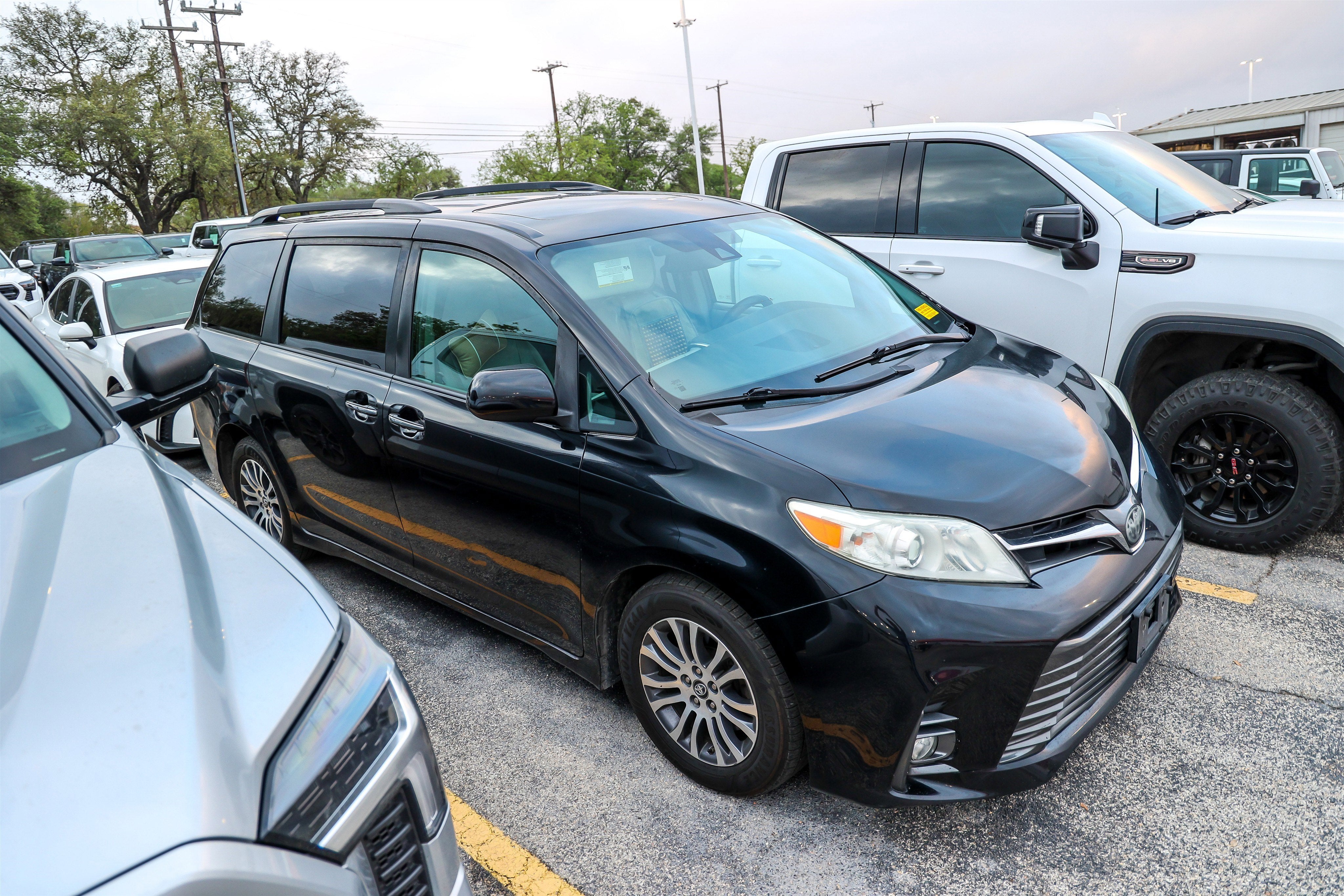 2019 Toyota Sienna XLE