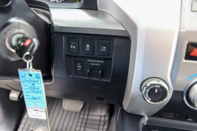 2018 Toyota TUNDRA 4X4 Platinum