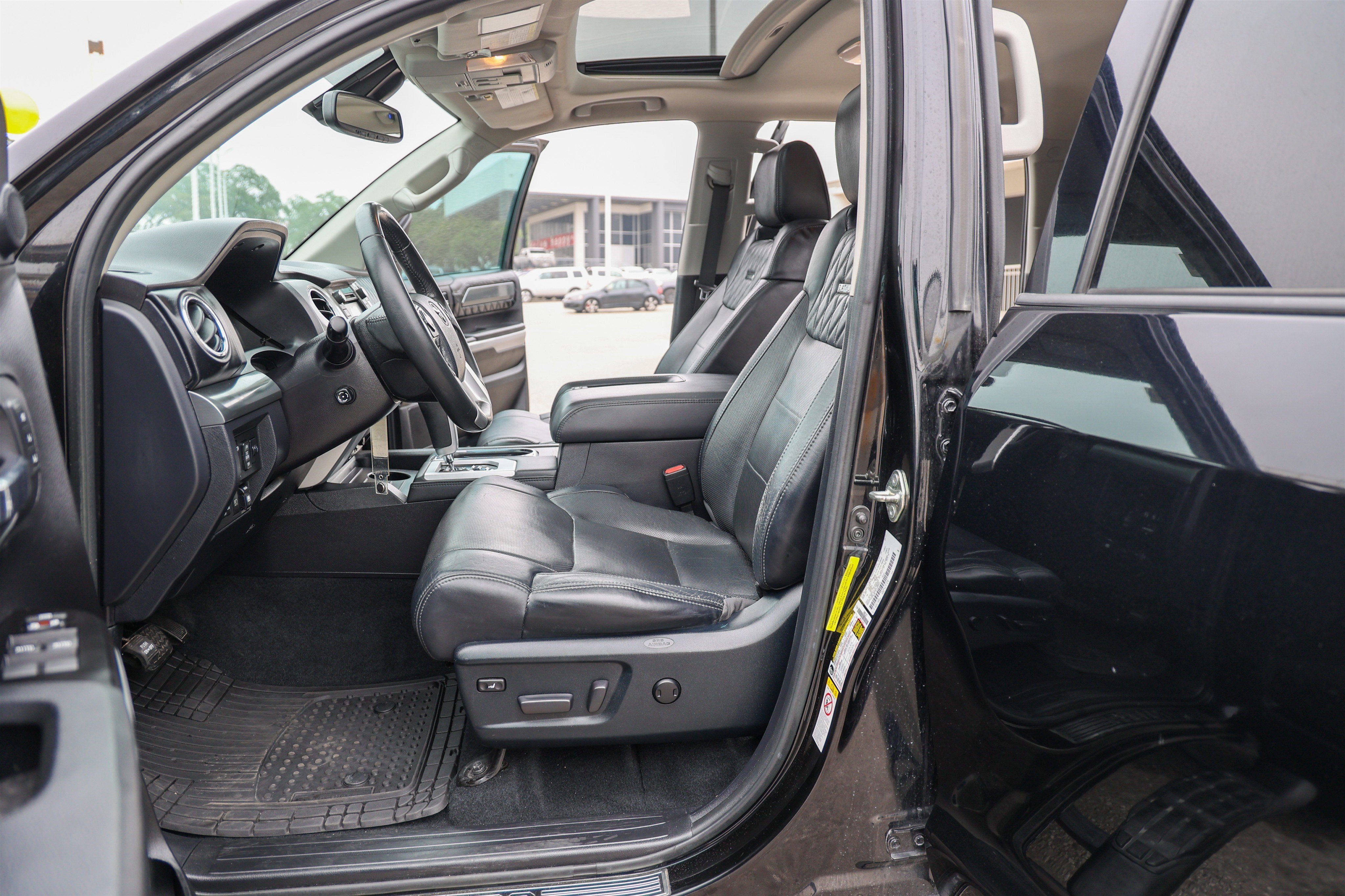 2018 Toyota TUNDRA 4X4 Platinum