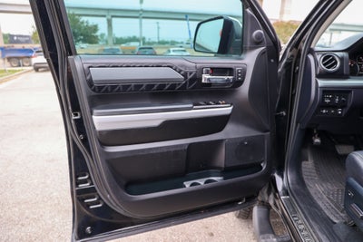 2018 Toyota TUNDRA 4X4 Platinum