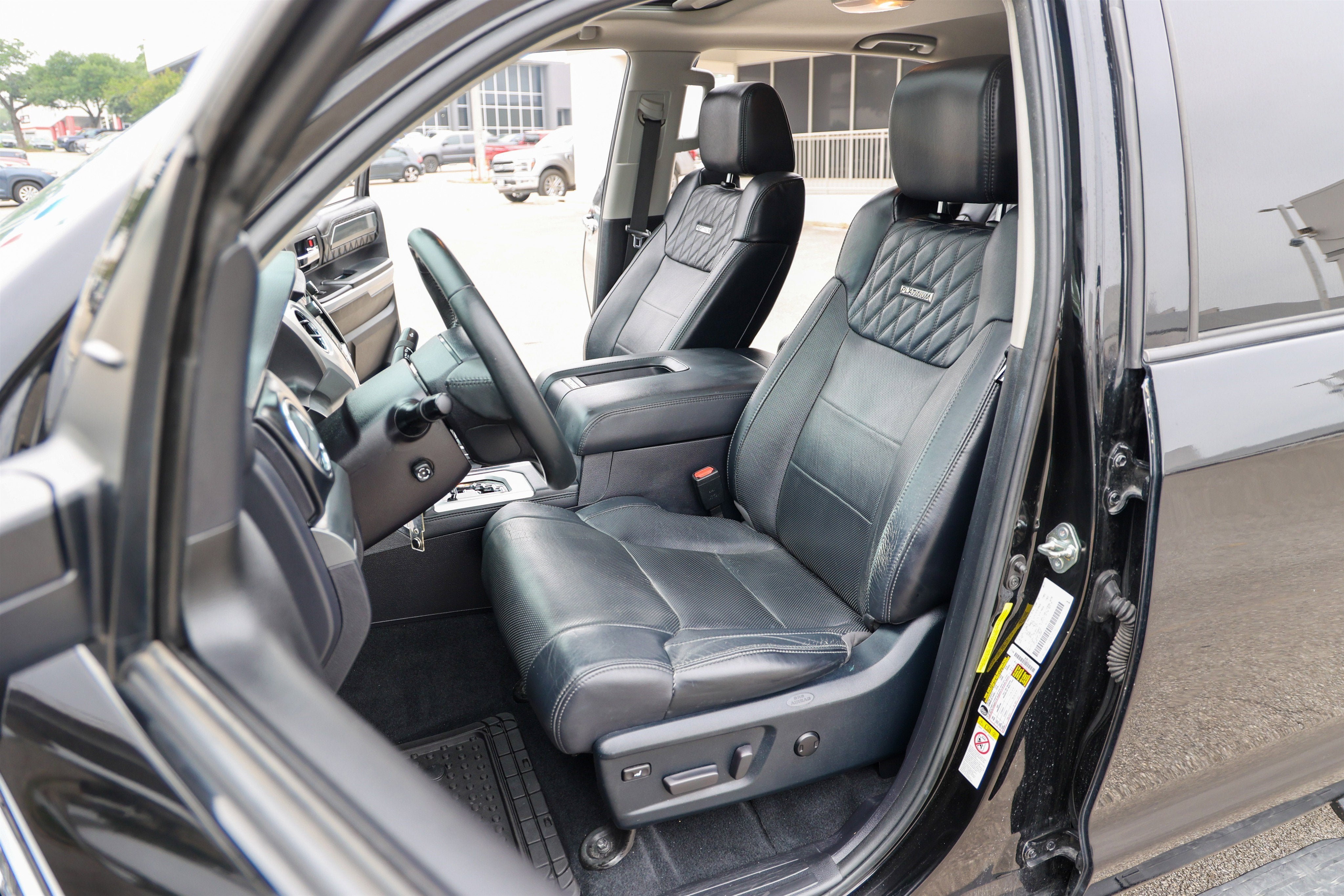 2018 Toyota TUNDRA 4X4 Platinum