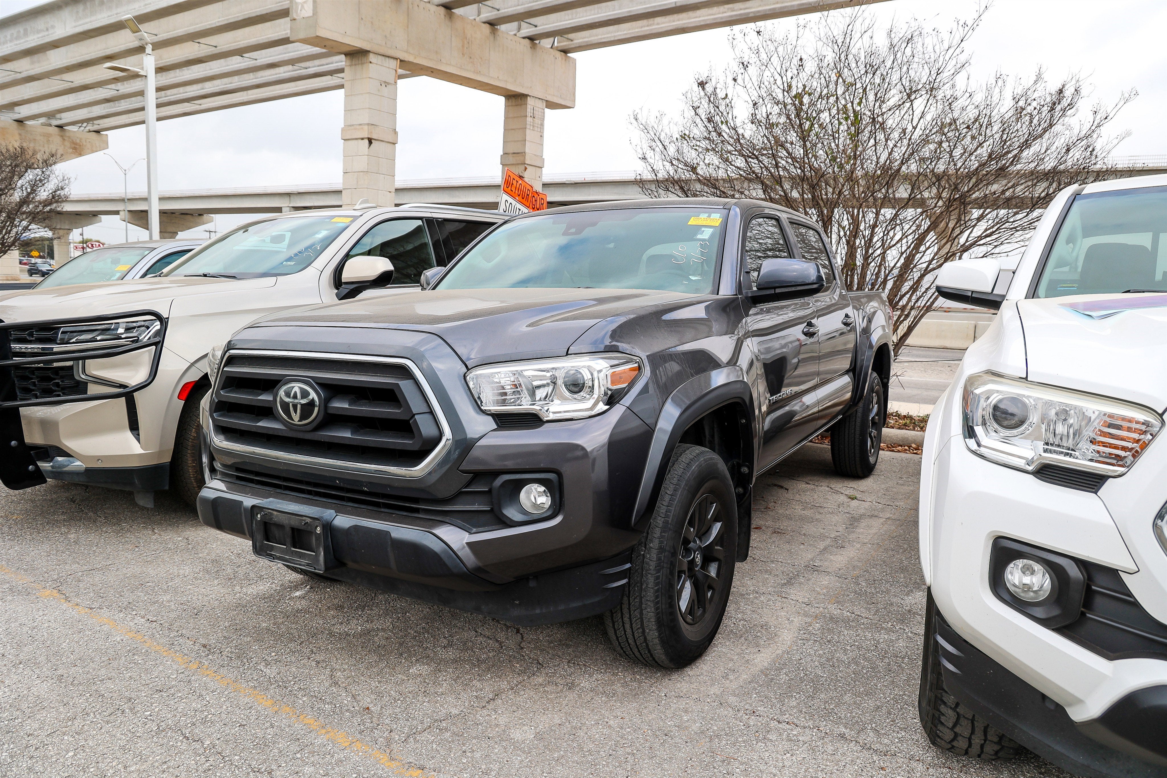 2021 Toyota TACOMA SR5 SR5