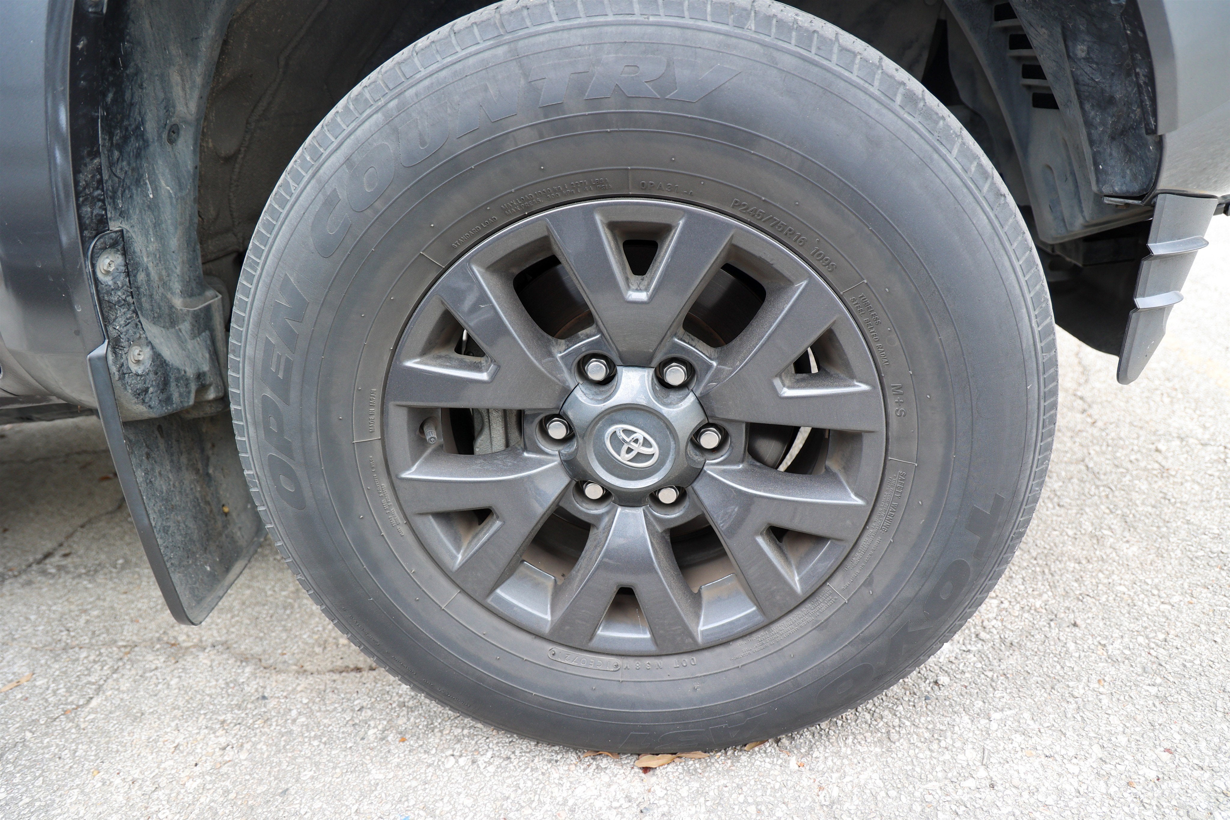 2021 Toyota TACOMA SR5 SR5