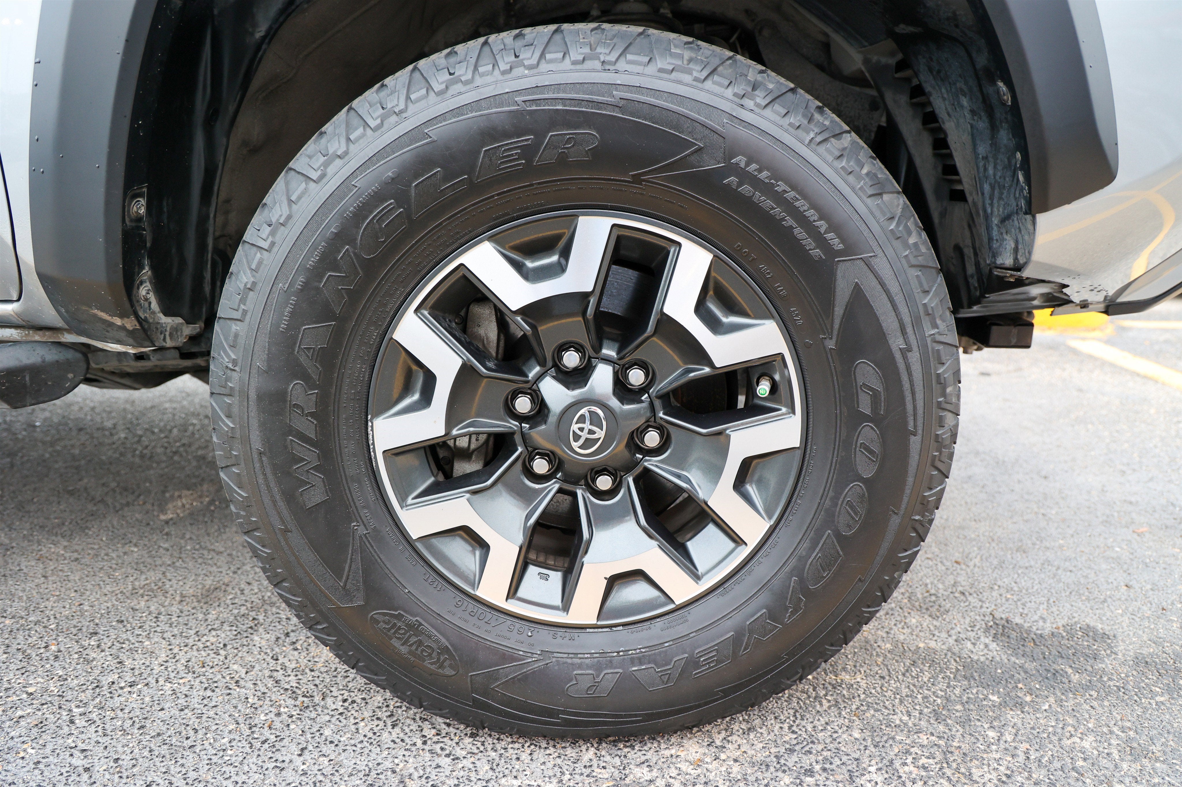 2021 Toyota TACOMA TRD OFFRD SR