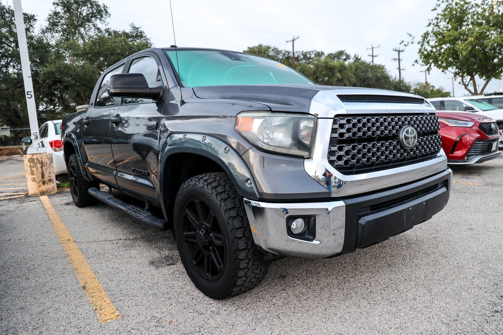 2018 Toyota Tundra SR5