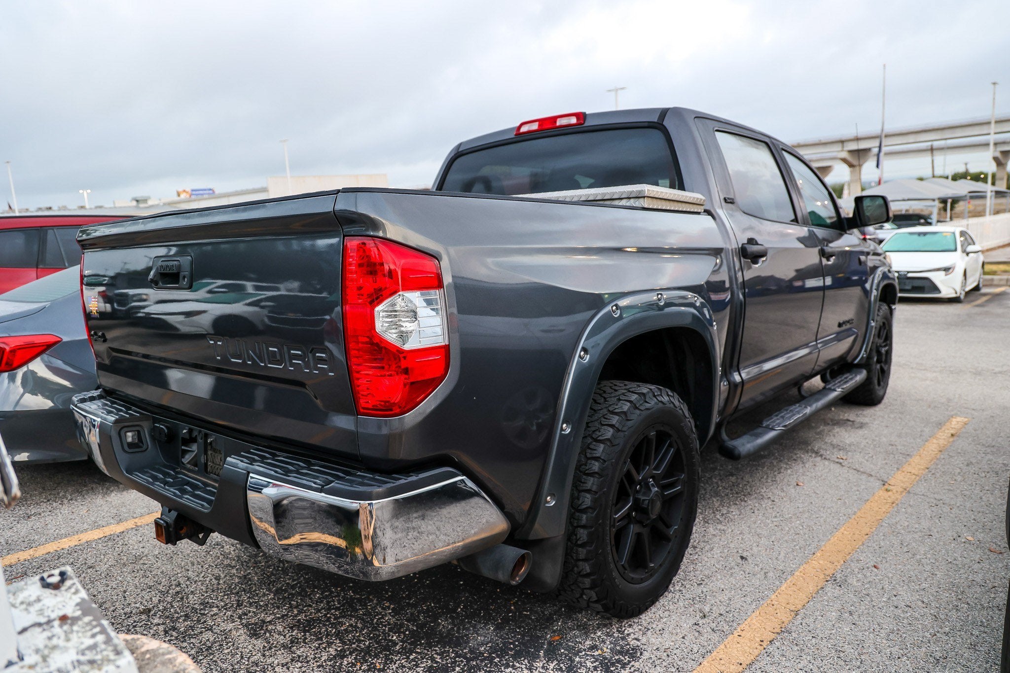 2018 Toyota Tundra SR5