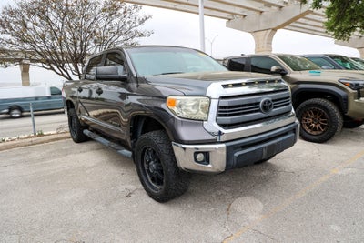 2014 Toyota TUNDRA 4X2 SR5