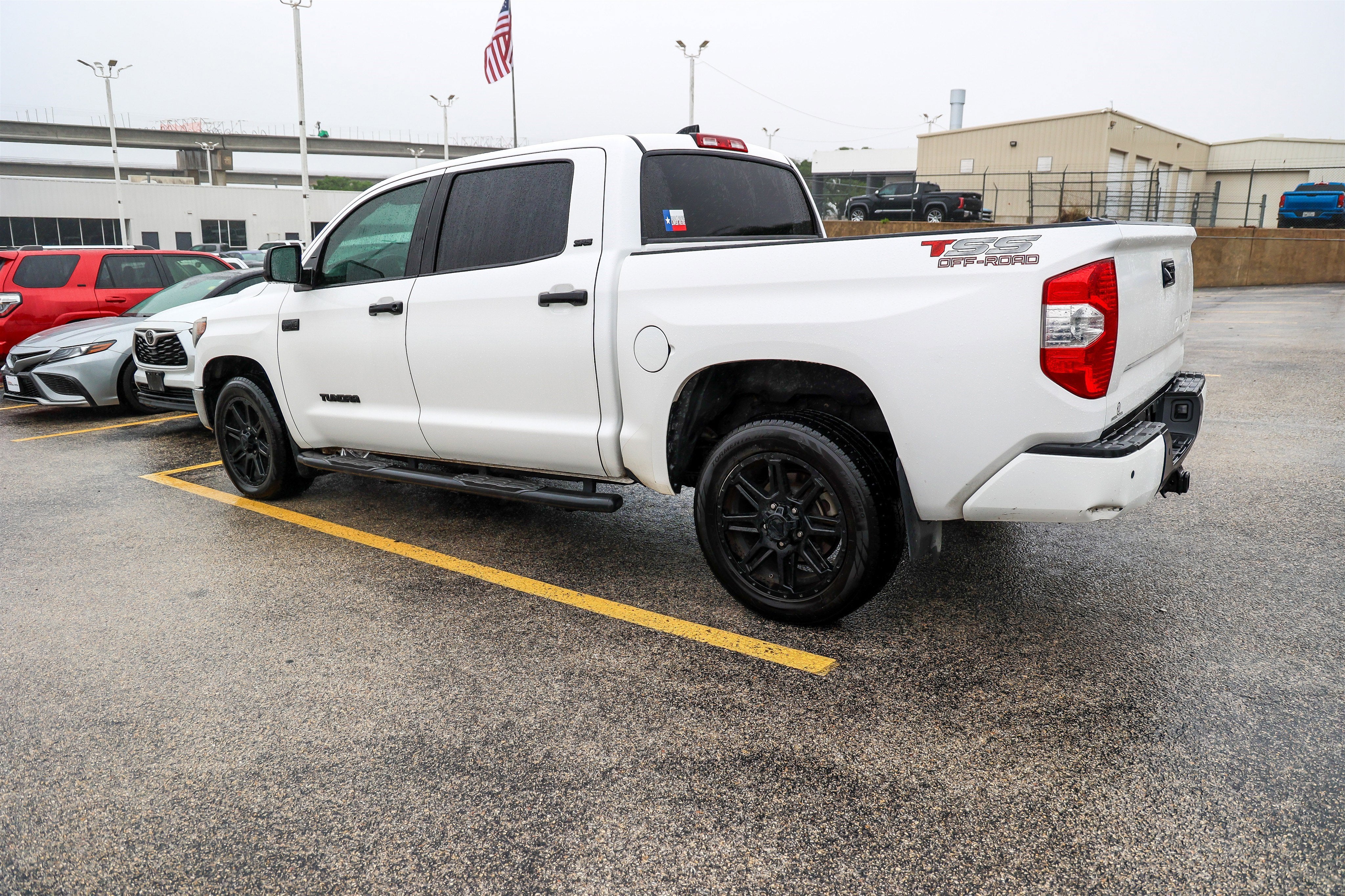 2021 Toyota Tundra 2WD SR5