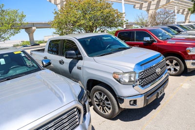 2020 Toyota TUNDRA 4X2 SR5