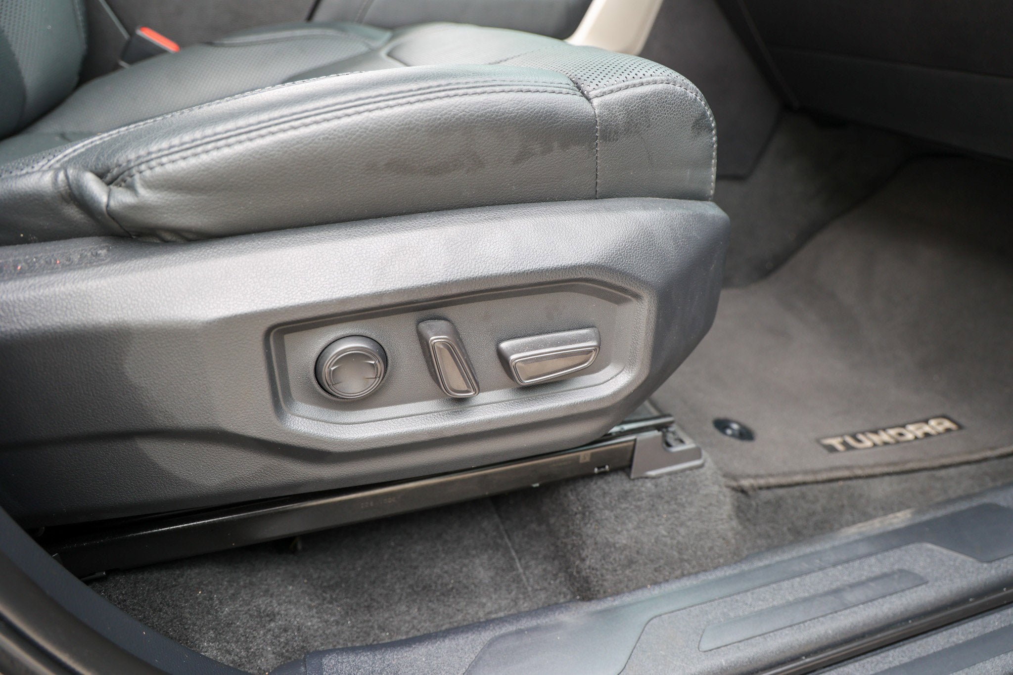 2024 Toyota TUNDRA 4X4 Limited