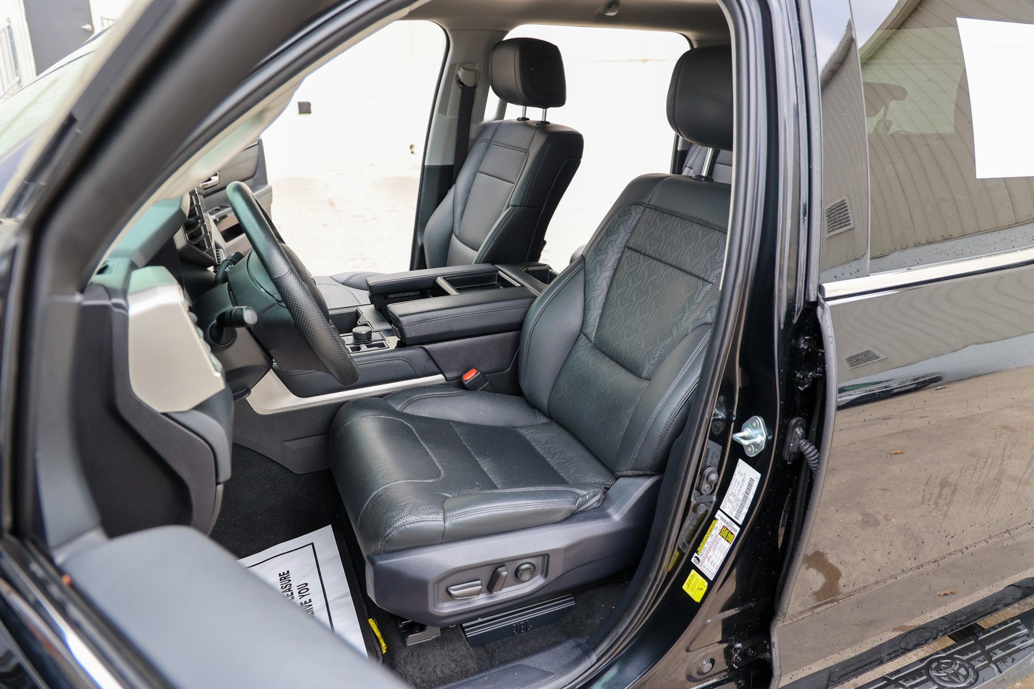 2024 Toyota TUNDRA 4X4 Limited