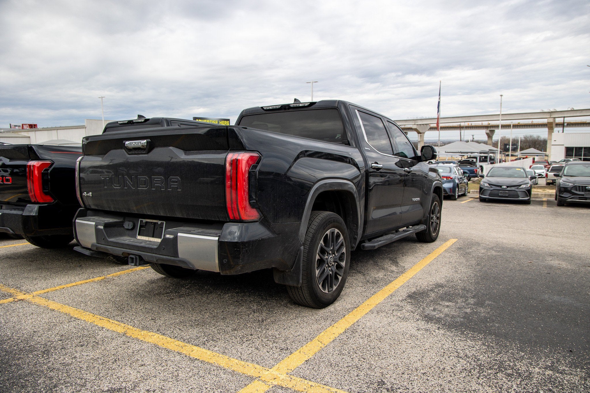 2024 Toyota TUNDRA 4X4 Limited