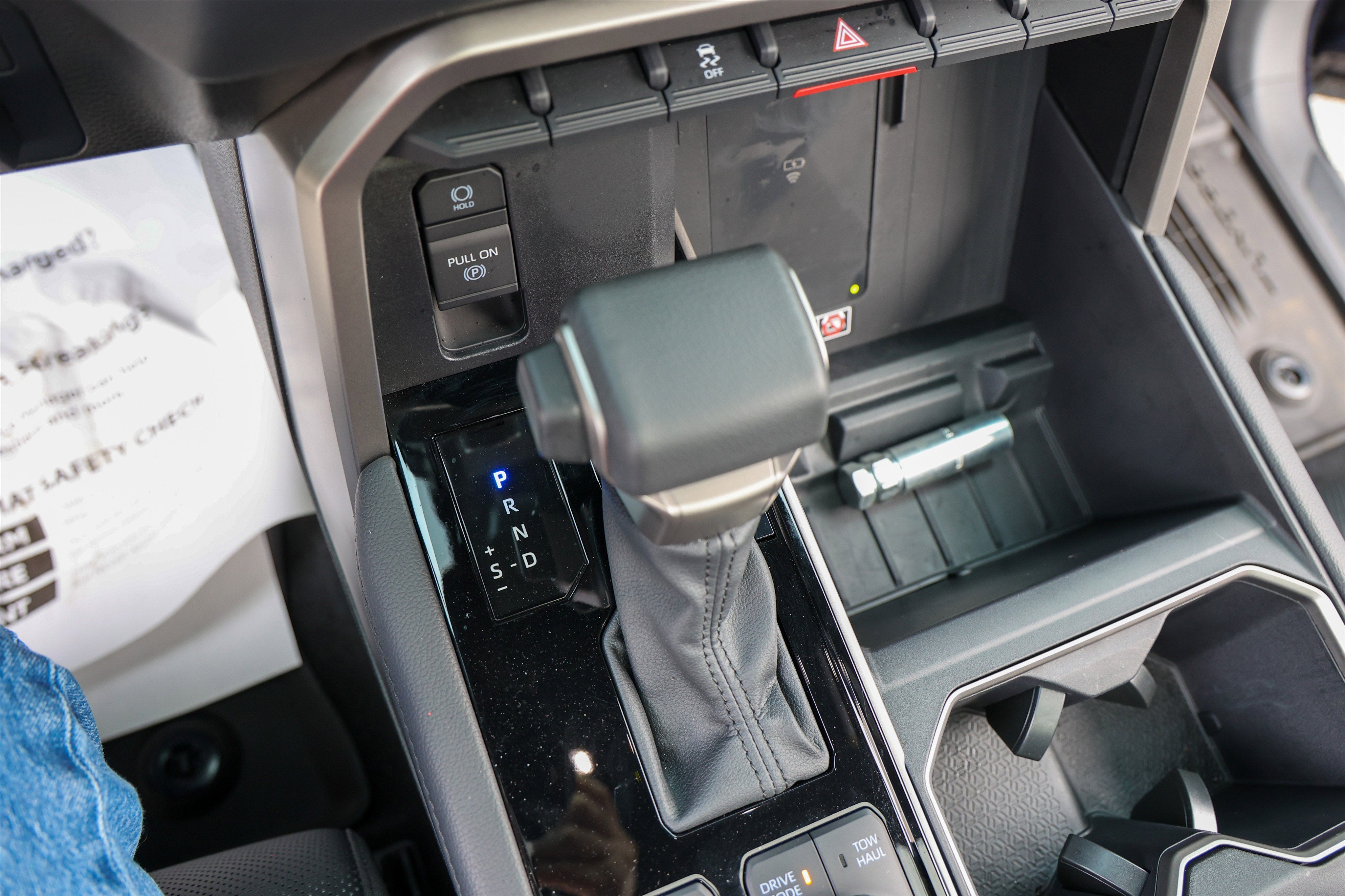2025 Toyota TUNDRA 4X4 Limited