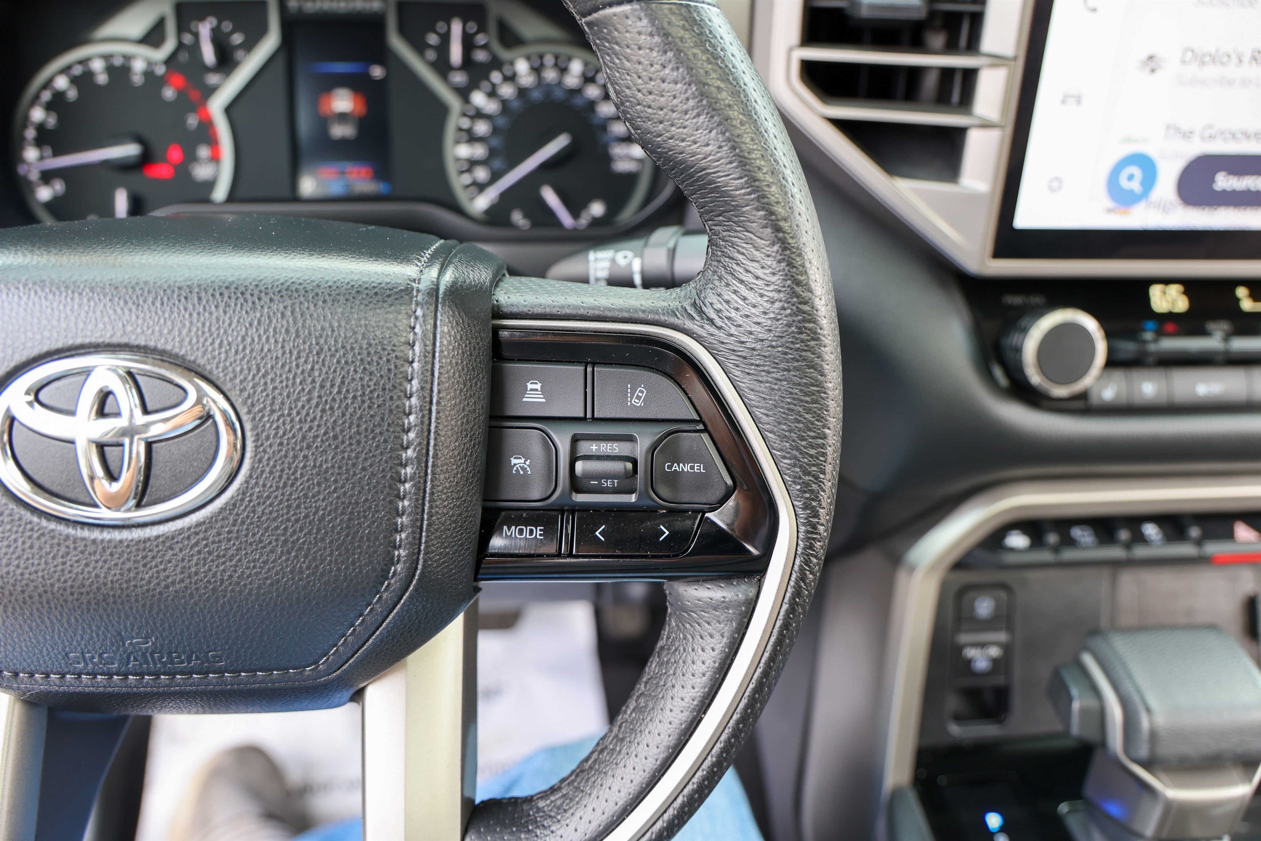 2023 Toyota TUNDRA 4X4 Limited