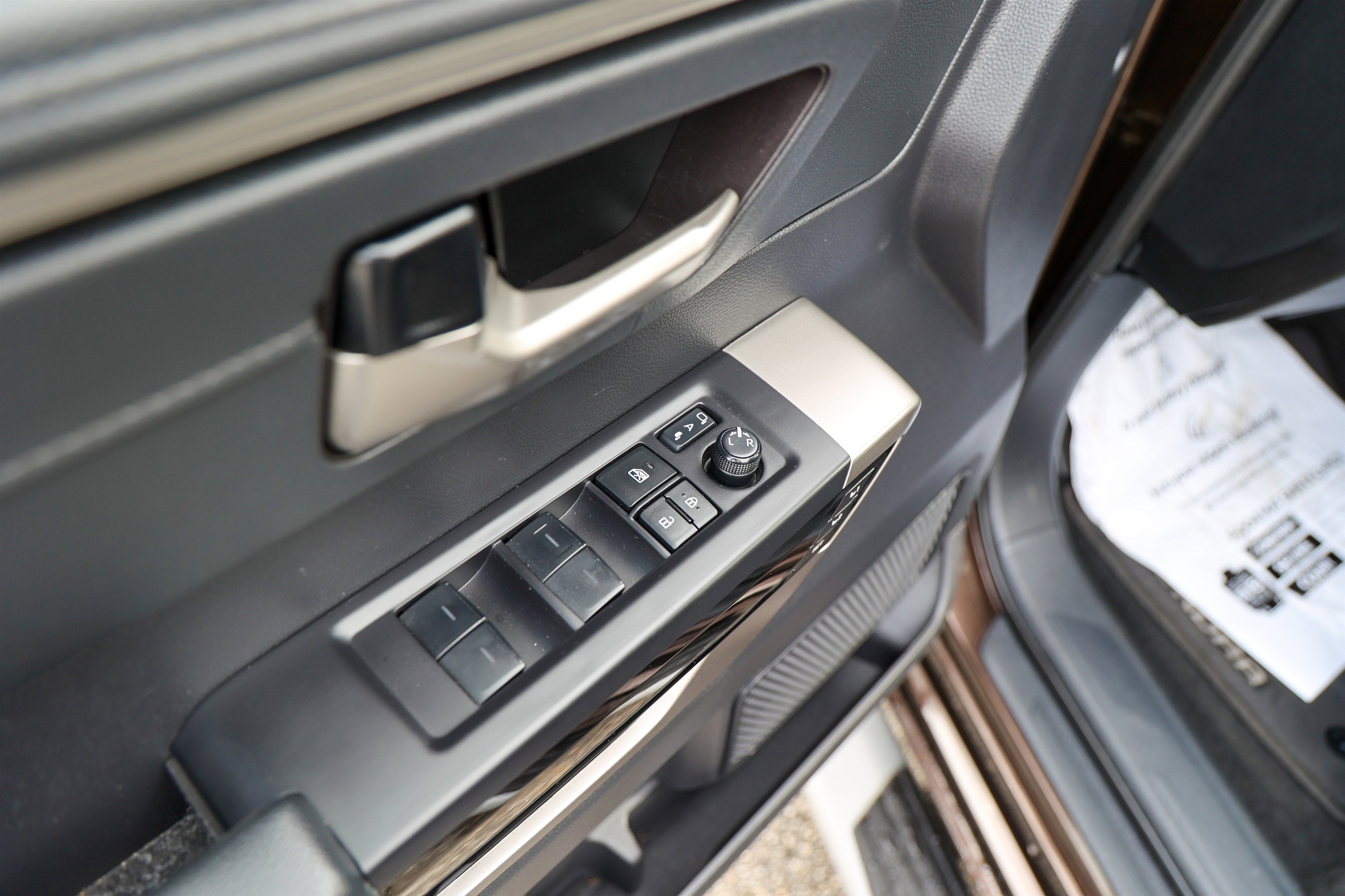 2023 Toyota TUNDRA 4X4 Limited