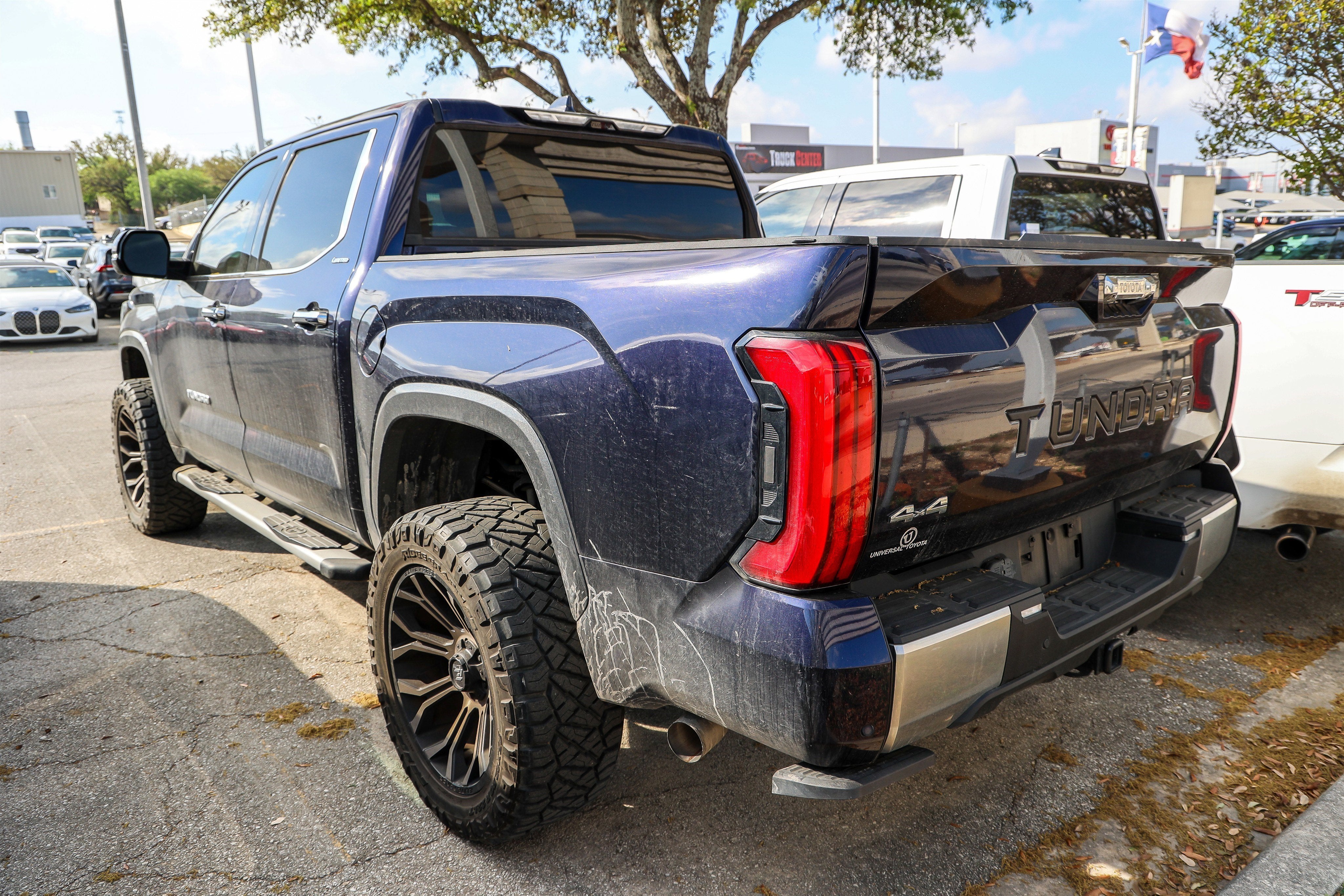 2023 Toyota TUNDRA 4X4 Limited