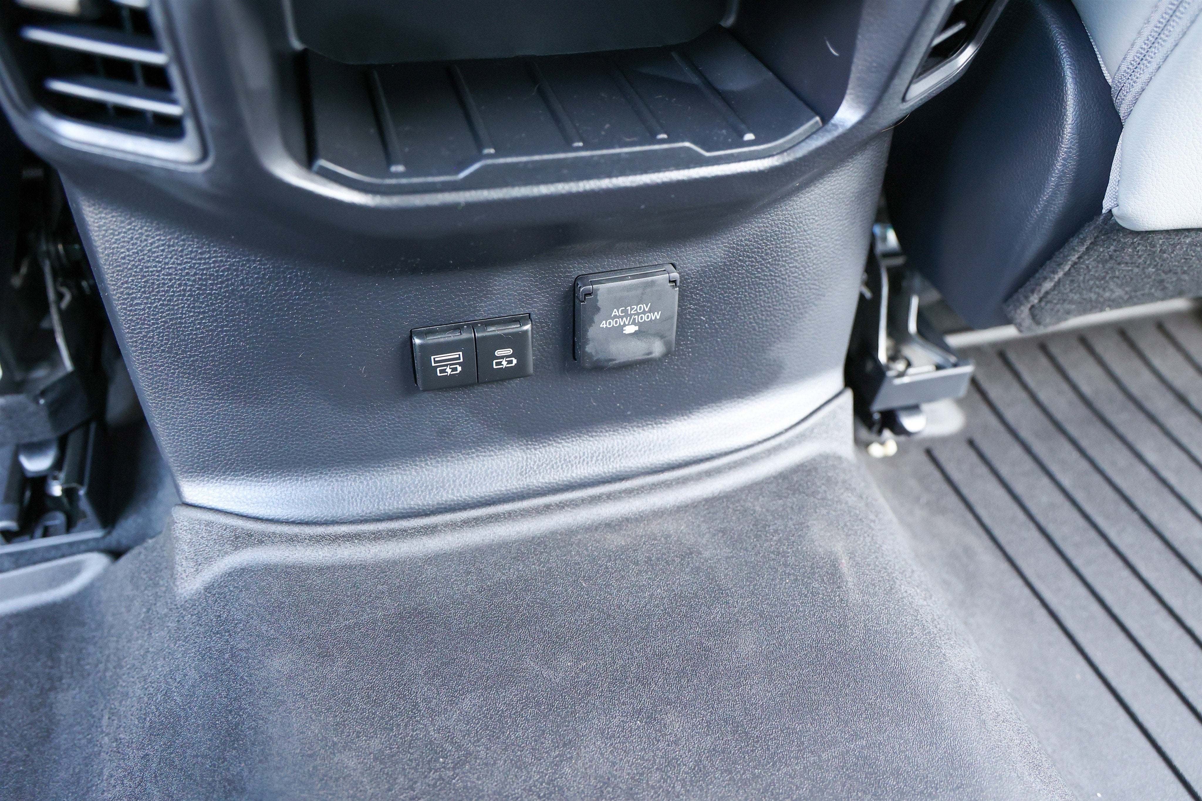 2026 Toyota TUNDRA 4X4 Limited