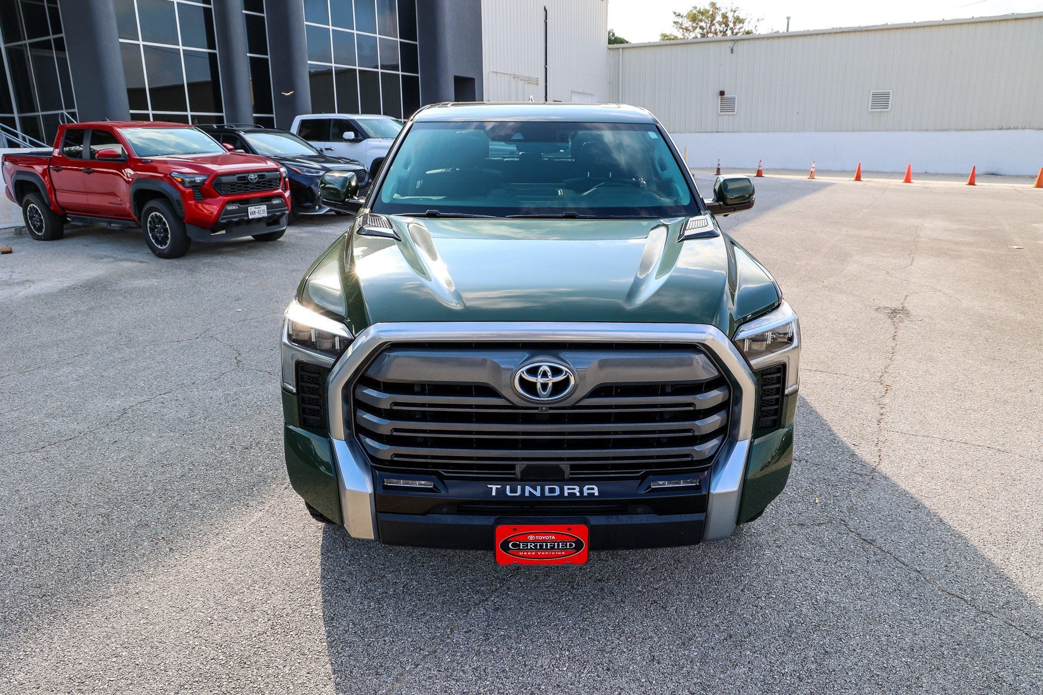 2023 Toyota Tundra i-FORCE MAX Limited Hybrid