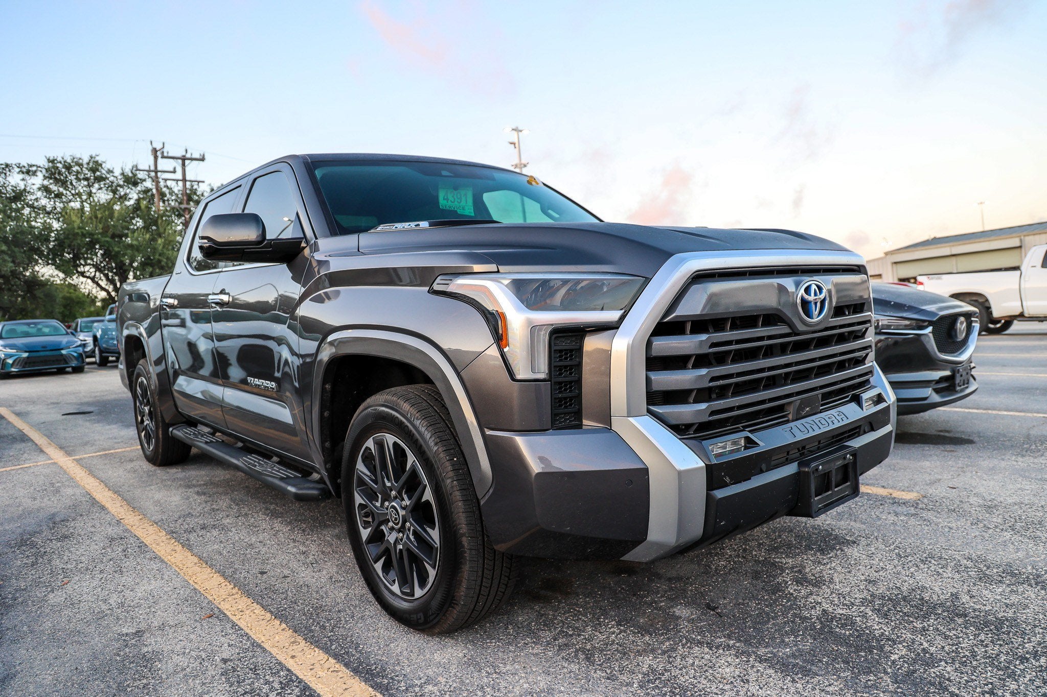 2024 Toyota Tundra i-FORCE MAX Limited Hybrid