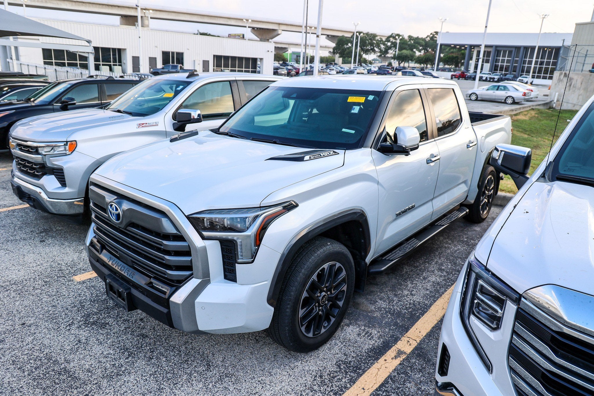 2024 Toyota Tundra i-FORCE MAX Limited Hybrid