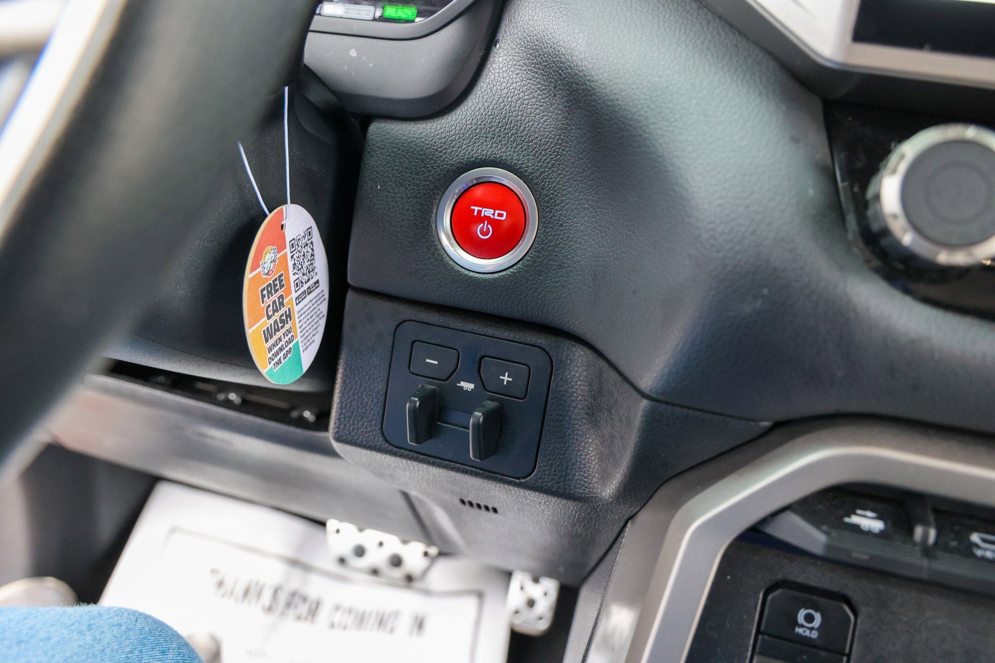 2022 Toyota TUNDRA HV 4X4 Limited Hybrid