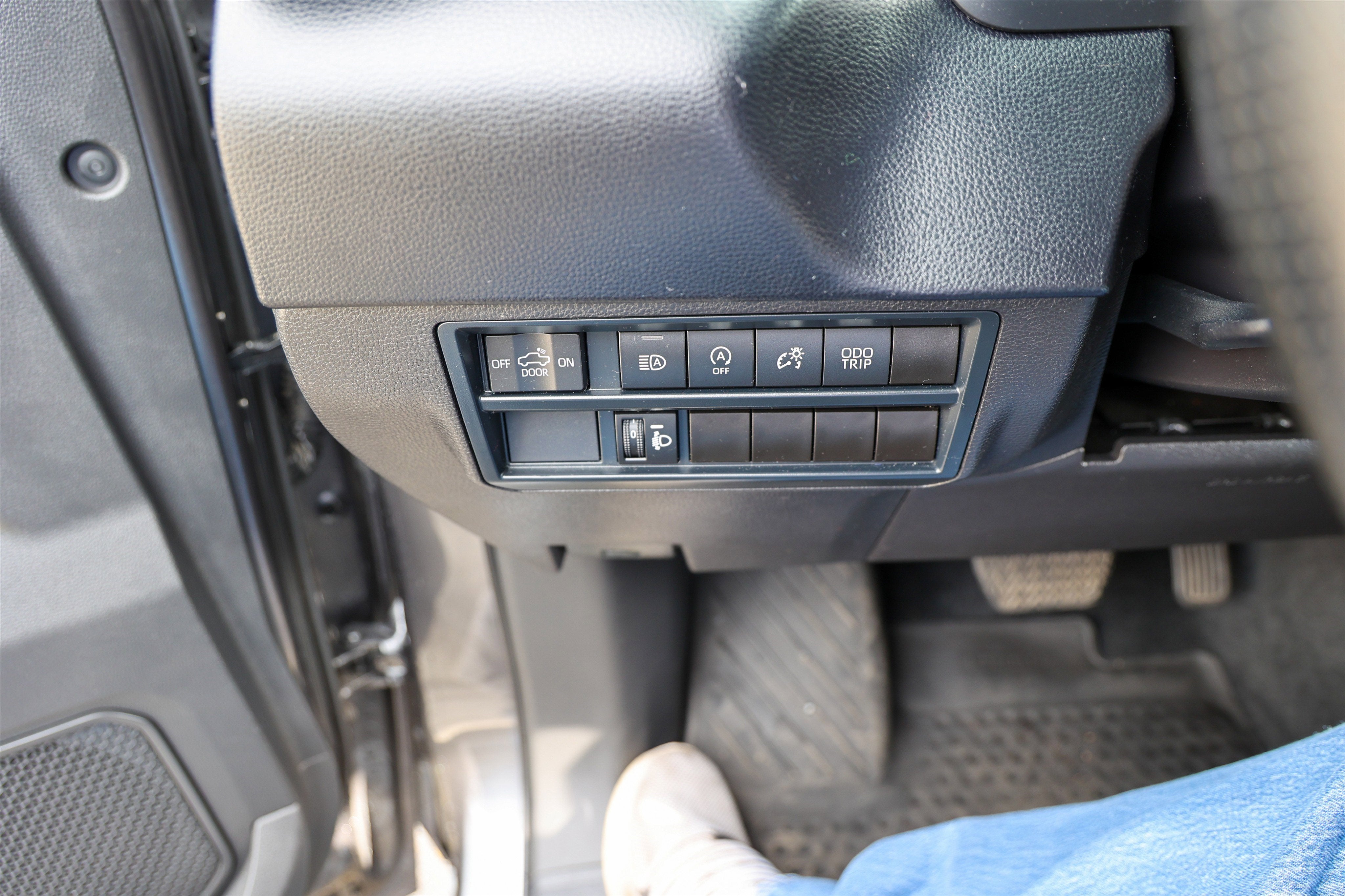 2025 Toyota Tundra 2WD SR