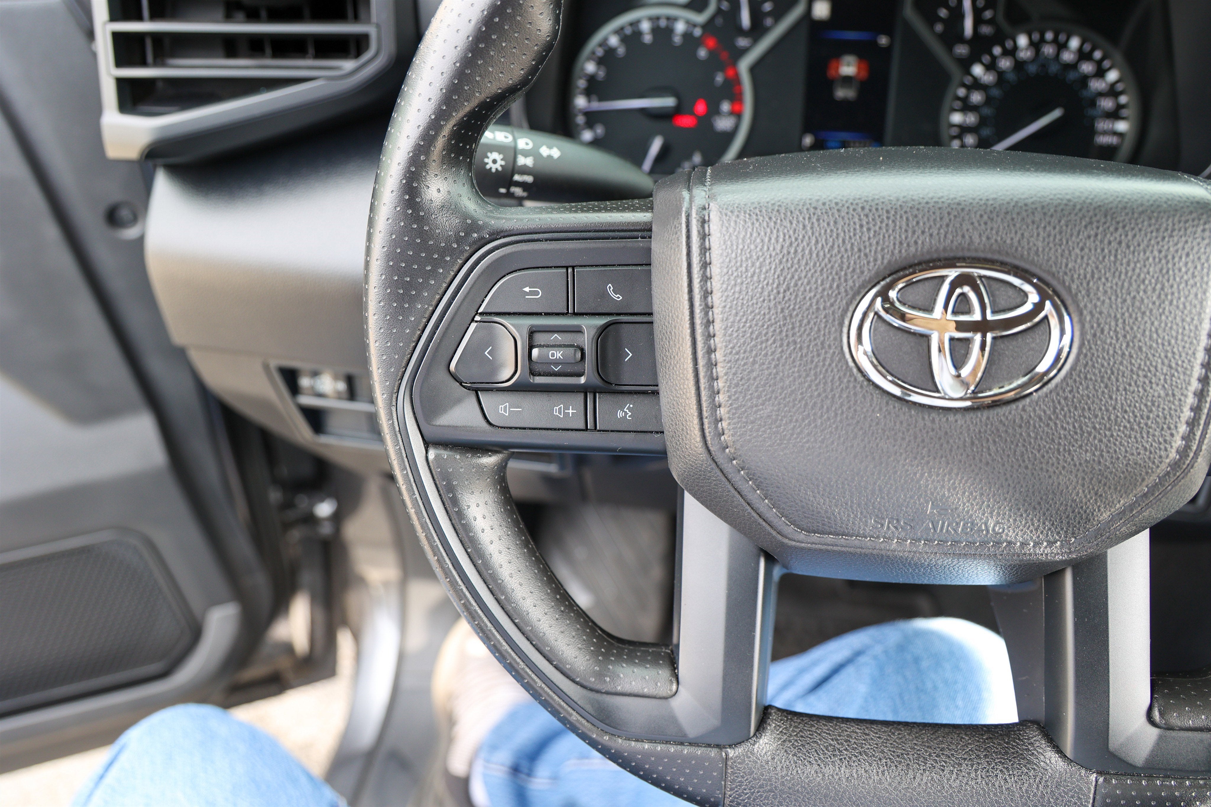 2025 Toyota Tundra 2WD SR