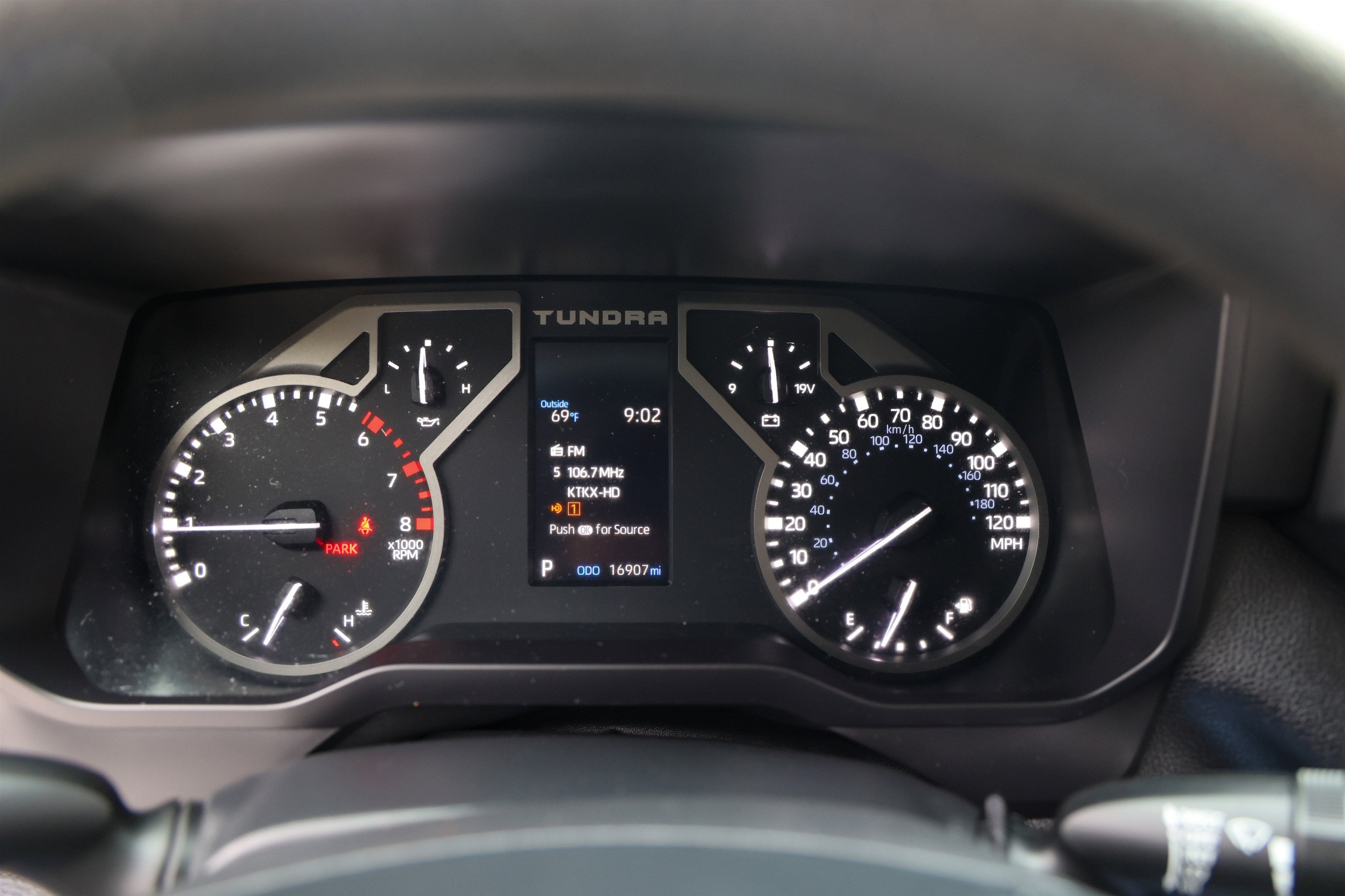 2024 Toyota Tundra 2WD SR